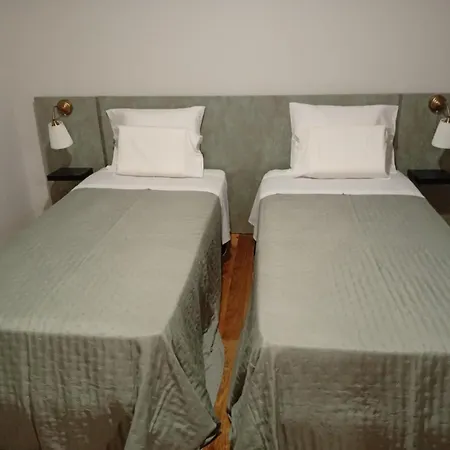Casas Do Pargo * بونتا دو بارغو
