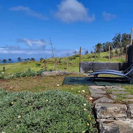Casas Do Pargo - Casa B Palheiro Holiday home *
